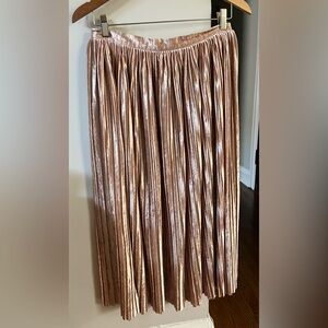 Elegant Rose Gold Pink Velvet Pleated Skirt